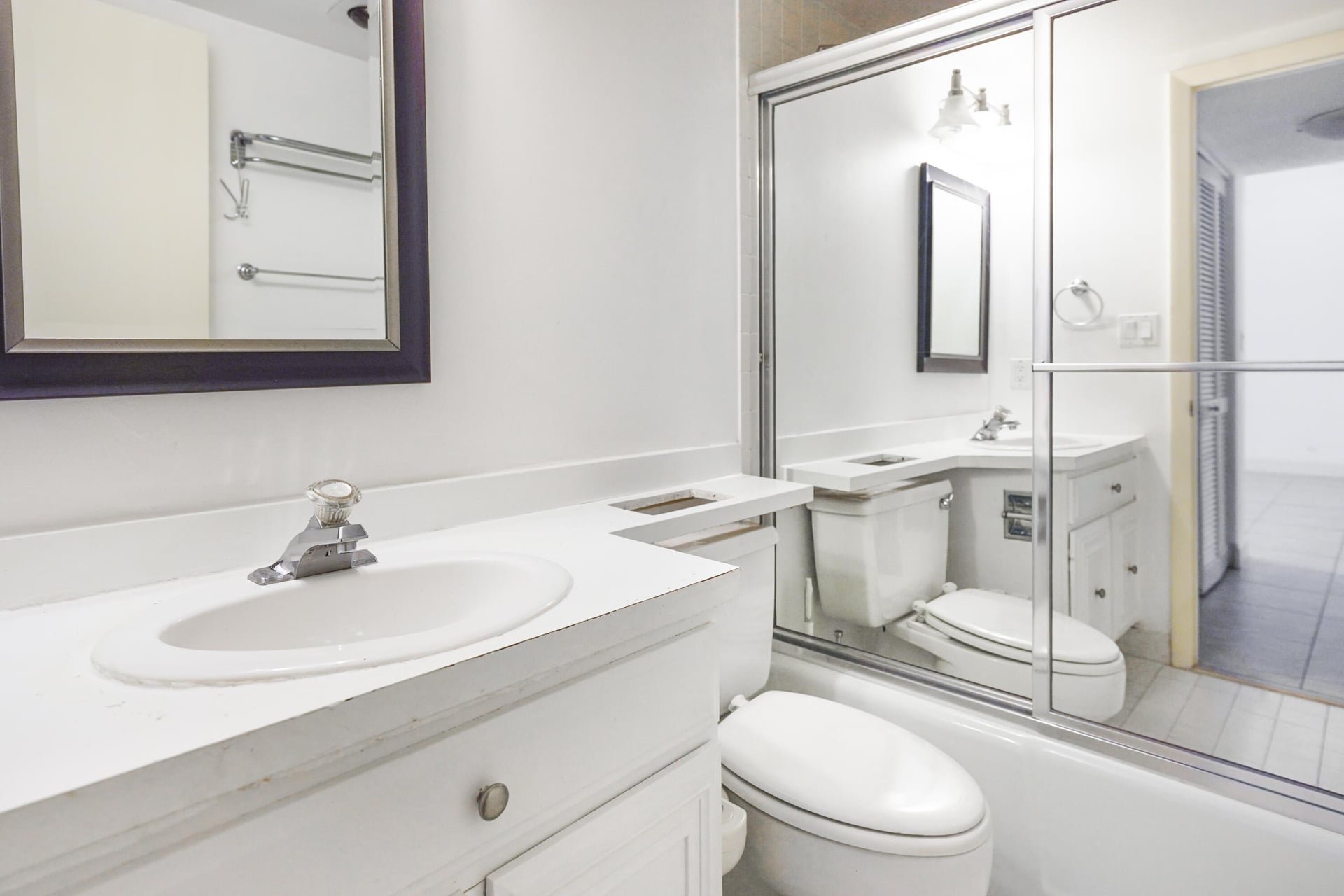 Unit 205 photo 11