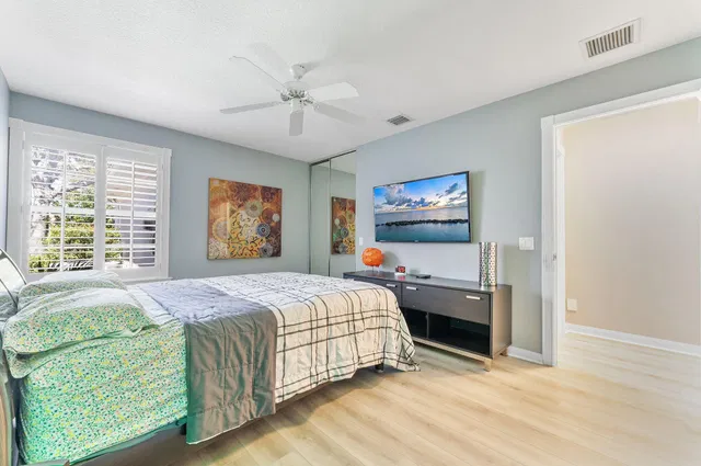 Residence photo 14