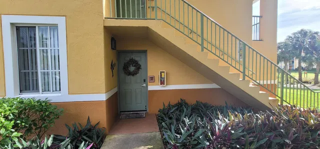 Unit 112 photo 2