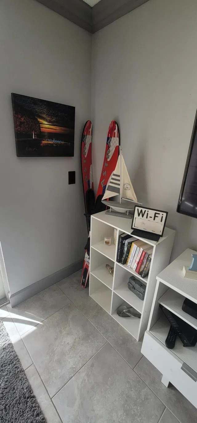 Unit 112 photo 15