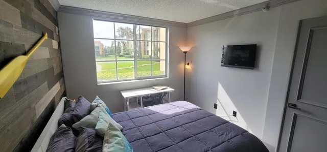 Unit 112 photo 43