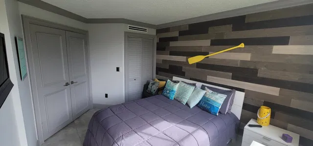 Unit 112 photo 44