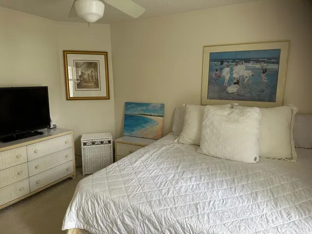 Residence photo 16
