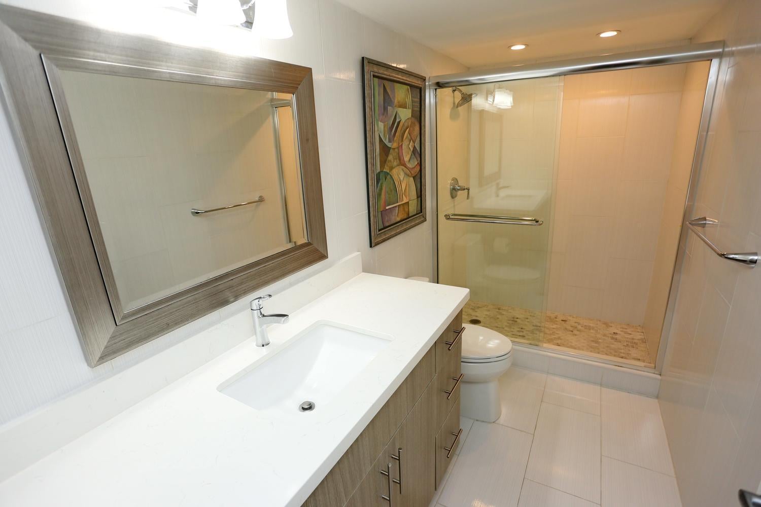  Unit 2050 photo 23