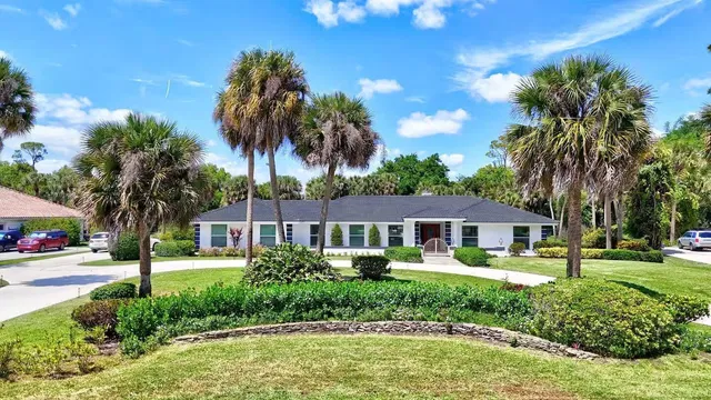 Residence photo 2