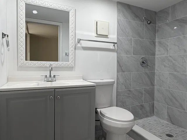  Unit 317 photo 10
