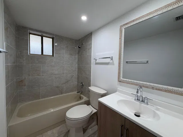  Unit 317 photo 12
