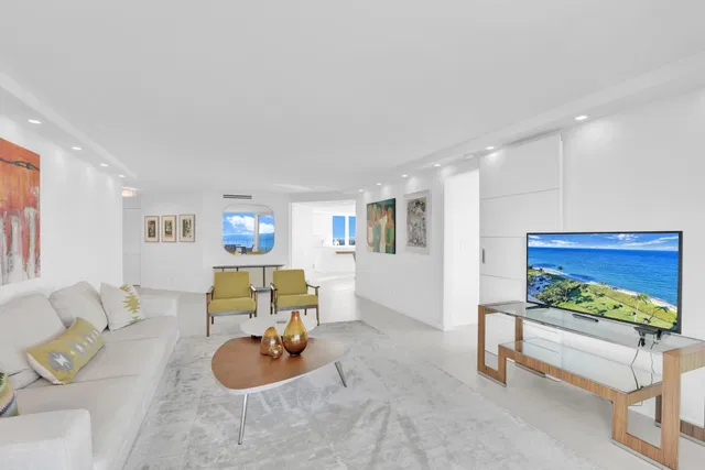 500 S Ocean Boca Unit 1207 photo 7