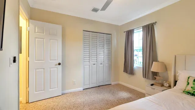 Residence photo 20