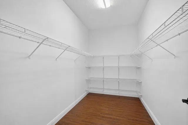 Residence photo 17