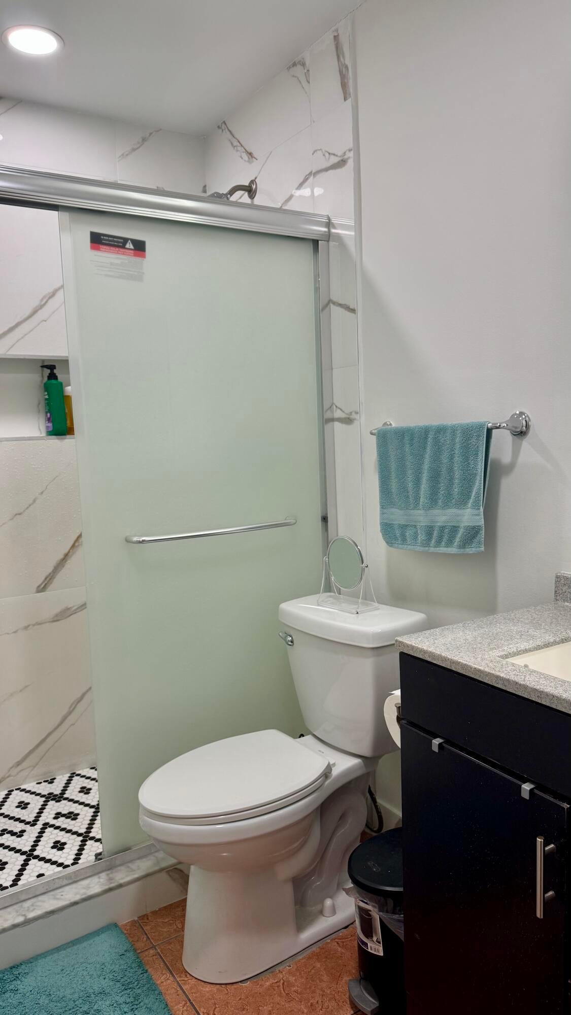 Unit 208 photo 12