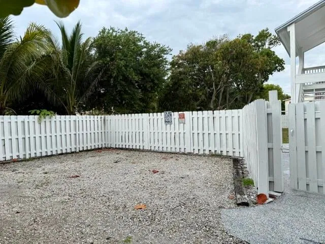 Unit 1 photo 12