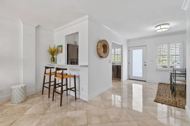 Unit 2030 photo 10