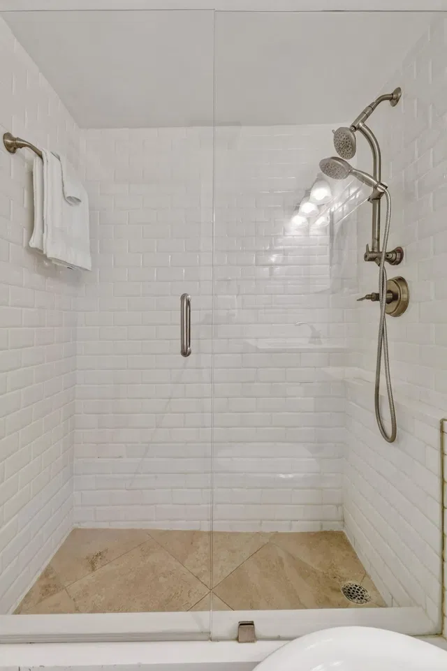 Unit 2030 photo 26