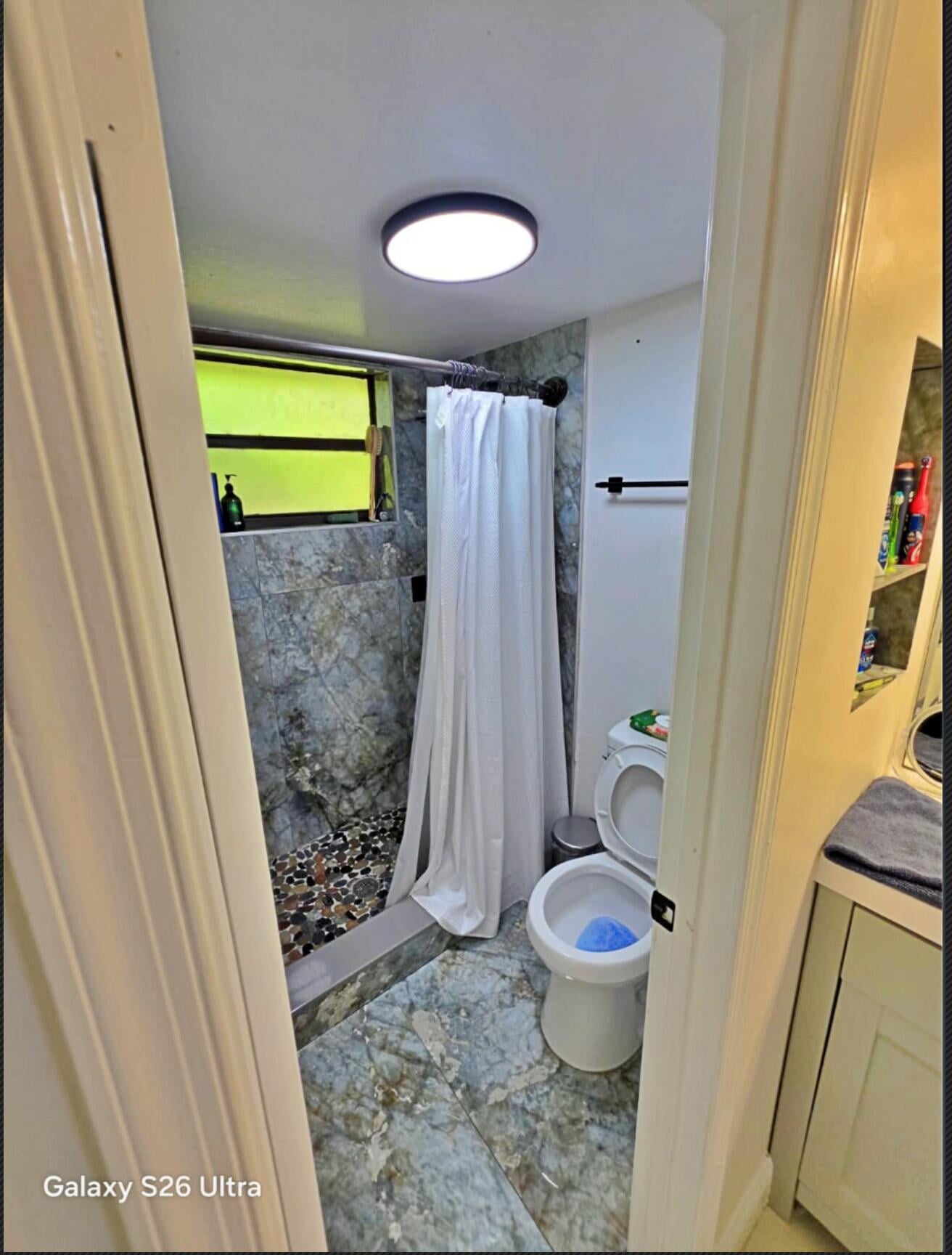 Unit Apt 10 photo 6