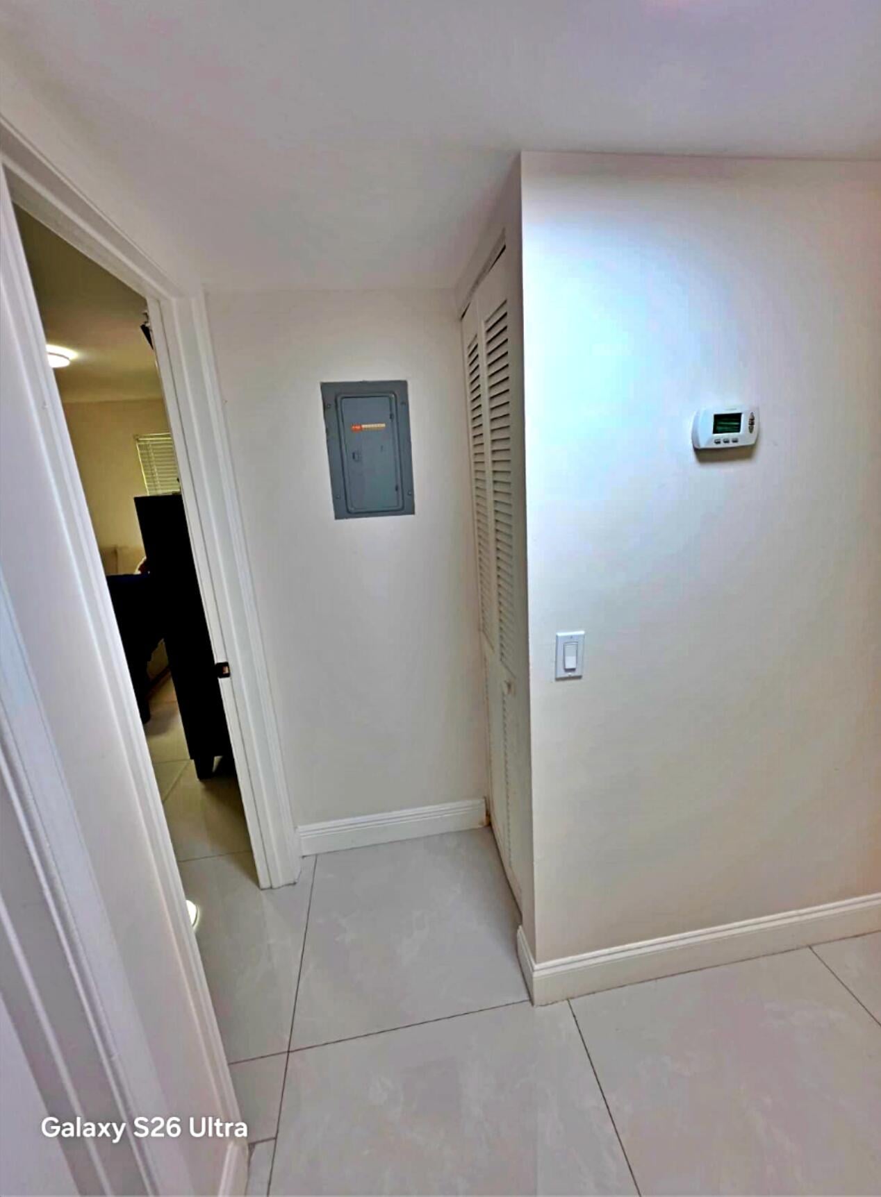 Unit Apt 10 photo 10