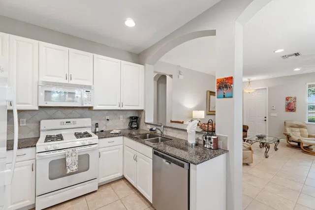 Evergrene Palm Beach Gardens Residence photo 15
