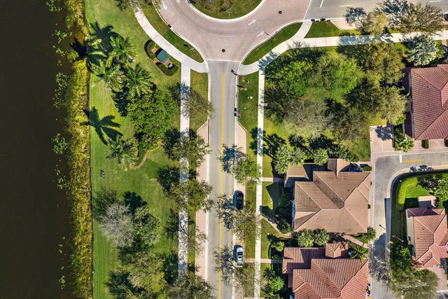 Evergrene Palm Beach Gardens Residence photo 38