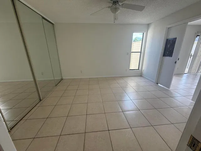  Unit L202 photo 8