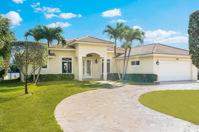 Tradewinds Estates Residence photo 25