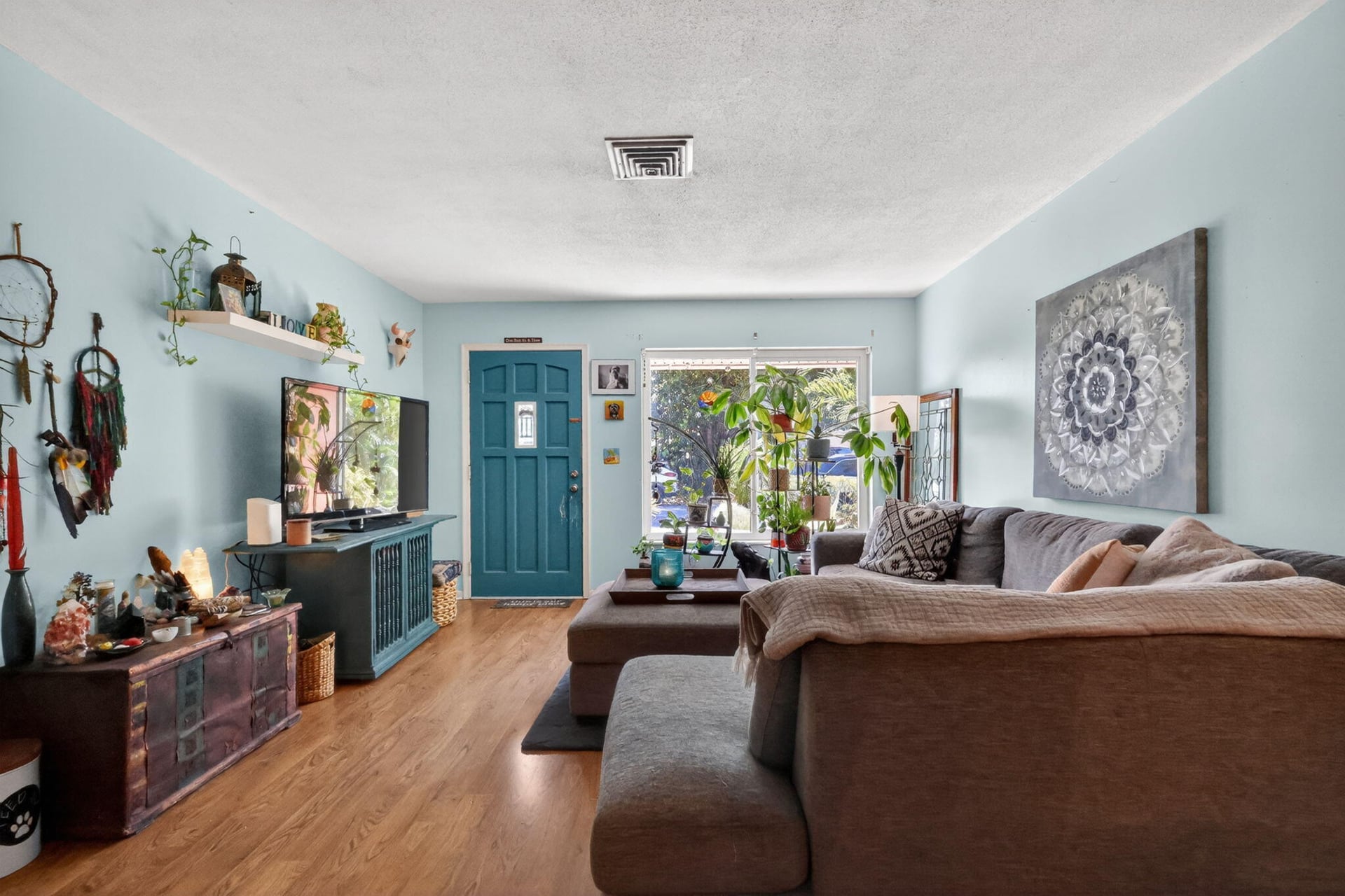 Residence photo 5