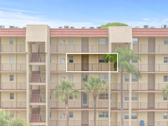 Unit 502 photo 30
