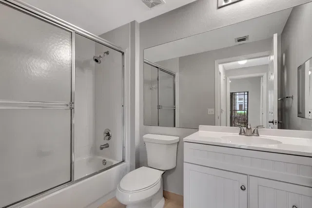  Unit 113 photo 16