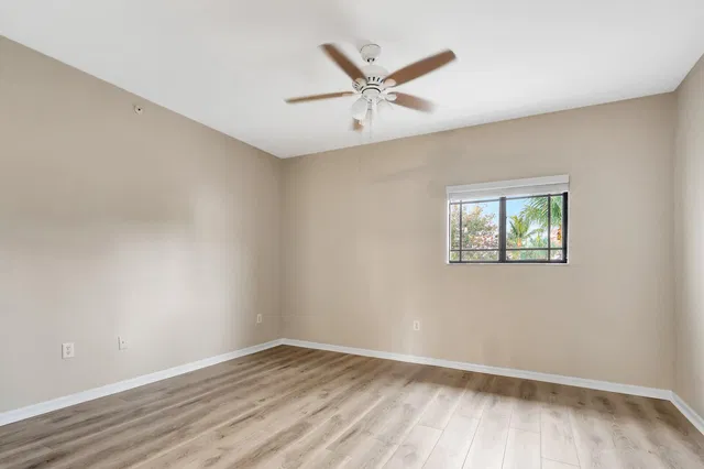  Unit 113 photo 17