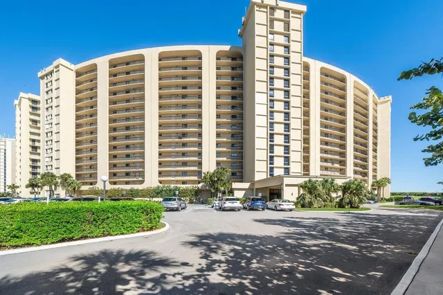 Unit Ph1 photo 33