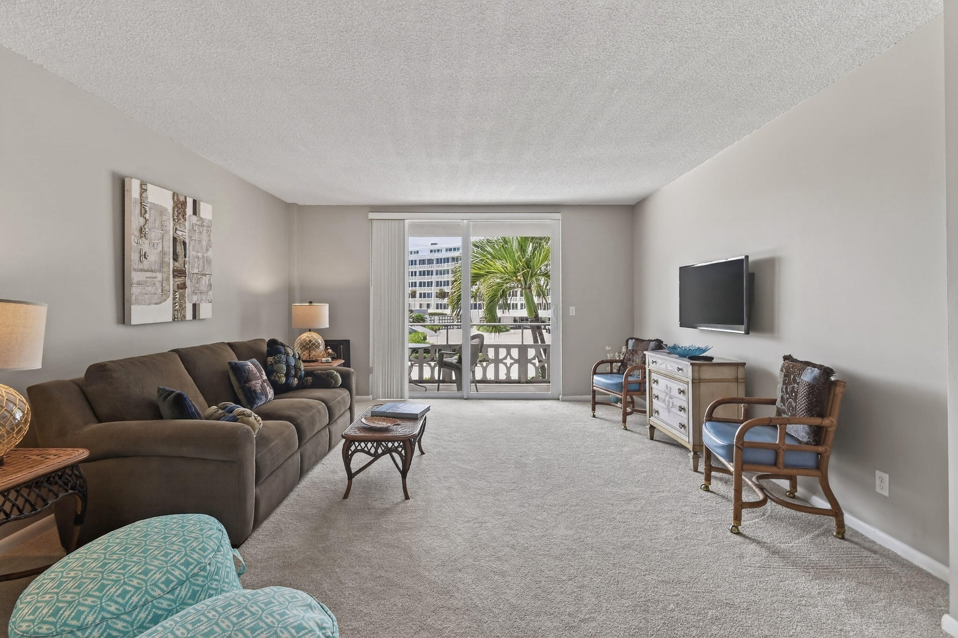 North End Palm Beach Residence photo 6