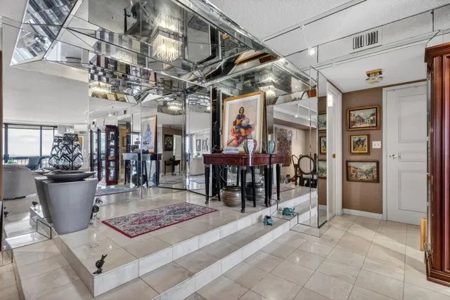 Consulate Place Unit 1705 photo 3