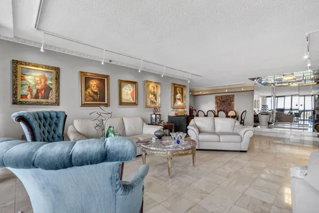 Consulate Place Unit 1705 photo 6