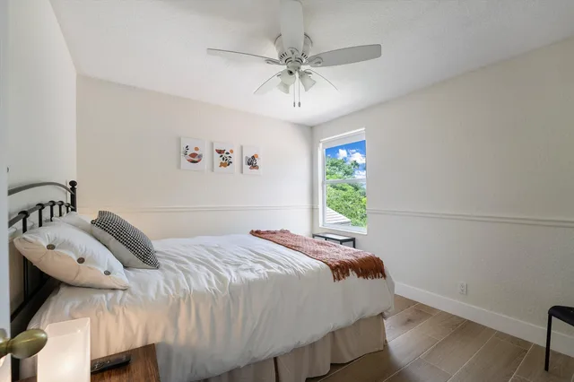 Residence photo 11