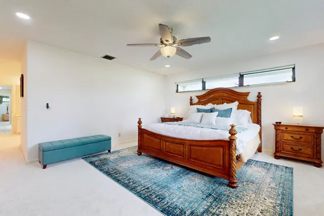 Residence photo 26
