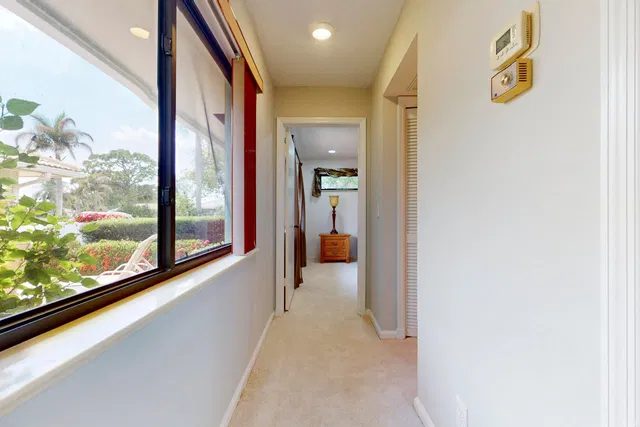 Residence photo 28