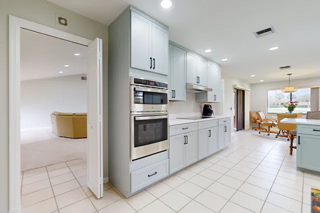 Residence photo 44
