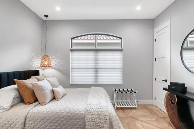 Residence photo 34