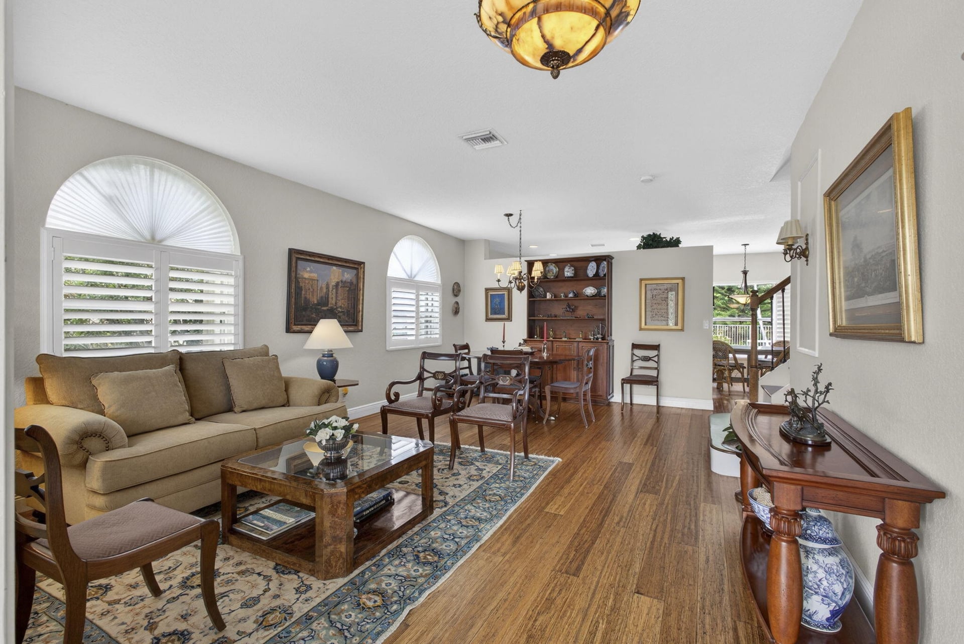 Residence photo 5