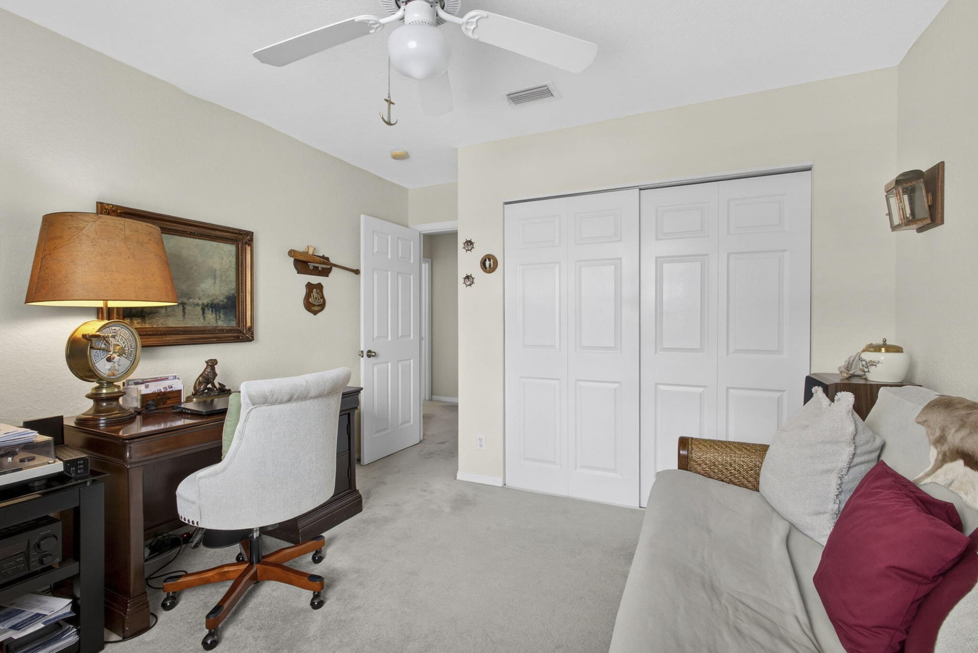 Residence photo 32