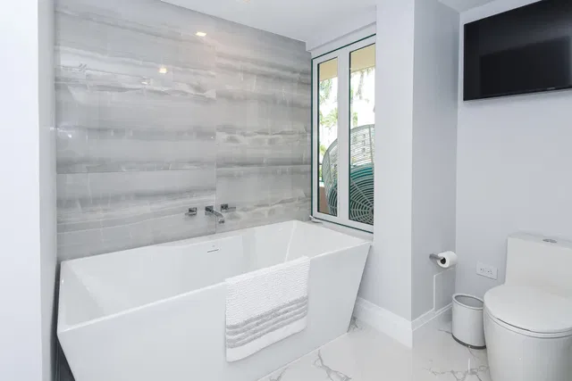 Boca Raton Unit 321 photo 17