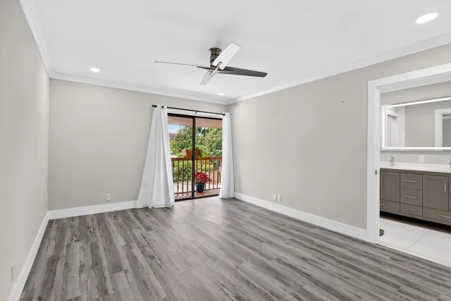 Residence photo 35
