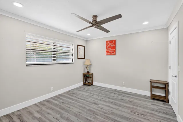 Residence photo 45