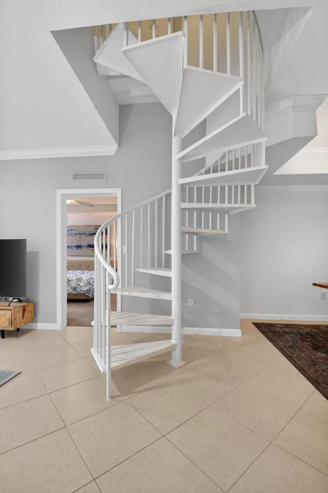 The Astor Residence photo 30
