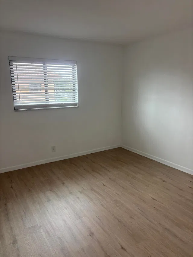 Residence photo 16