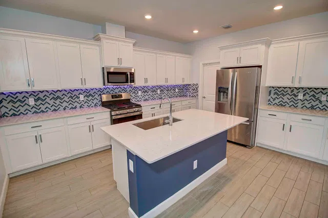  Residence photo 11
