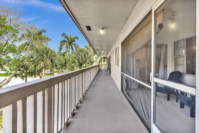 Boca Raton Unit 303 photo 23