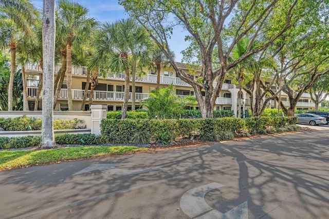 Boca Raton Unit 303 photo 34