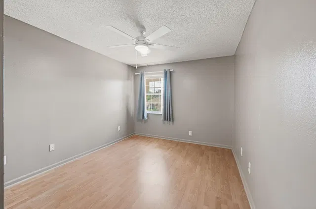  Residence photo 31