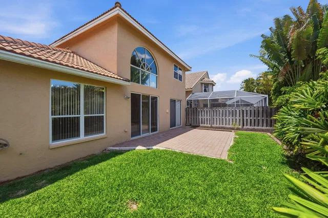  Residence photo 39