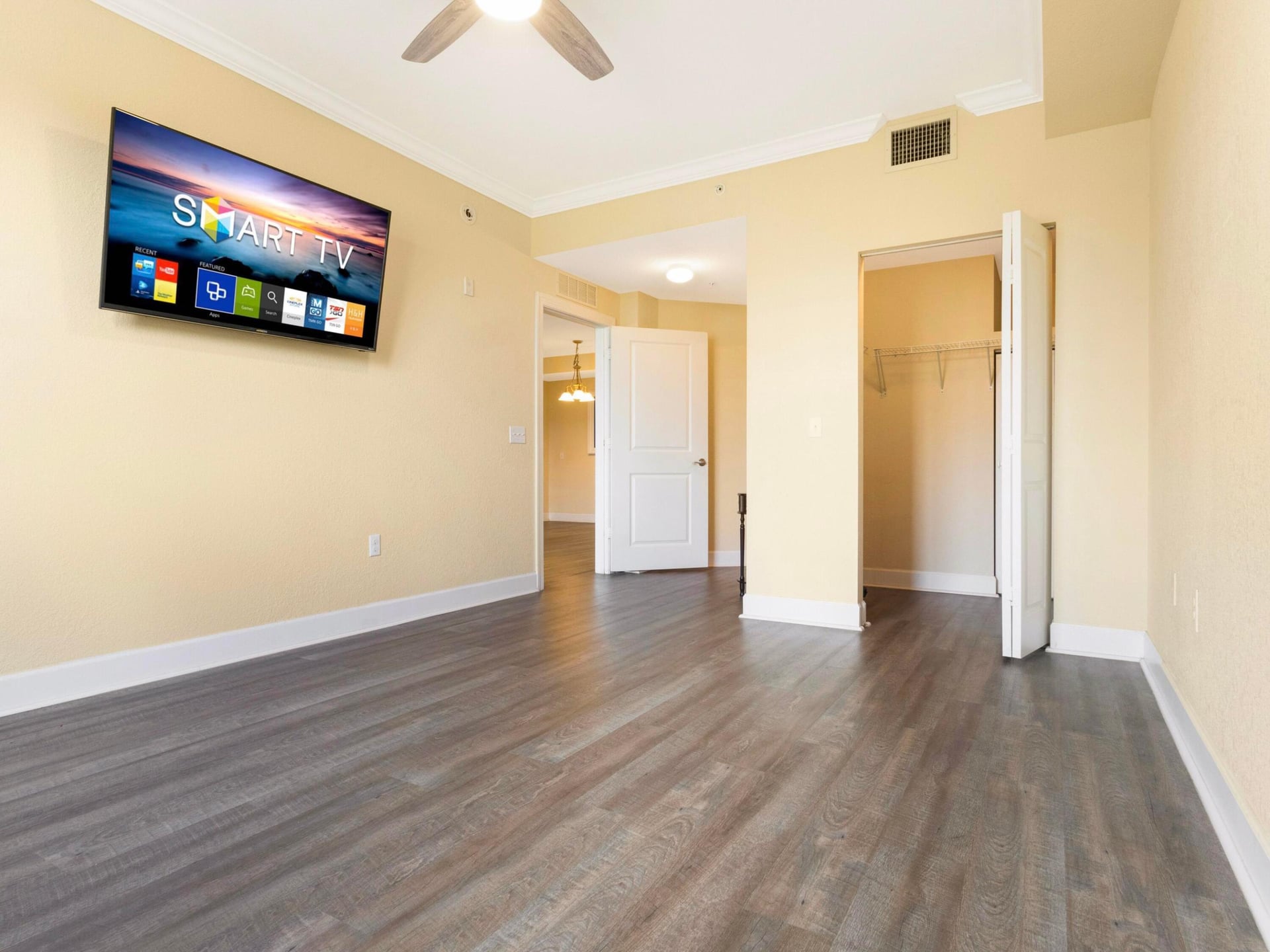 Renaissance Commons II Unit 1412 photo 22